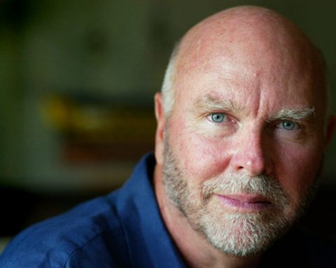 Craig Venter's Artificial Life Starts a Debate of Ethics